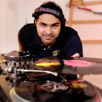 Dj Reshiv Canada